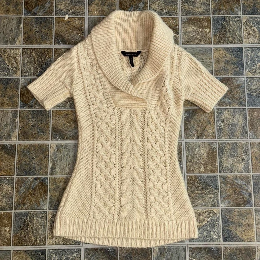 BCBGMaxAzria top